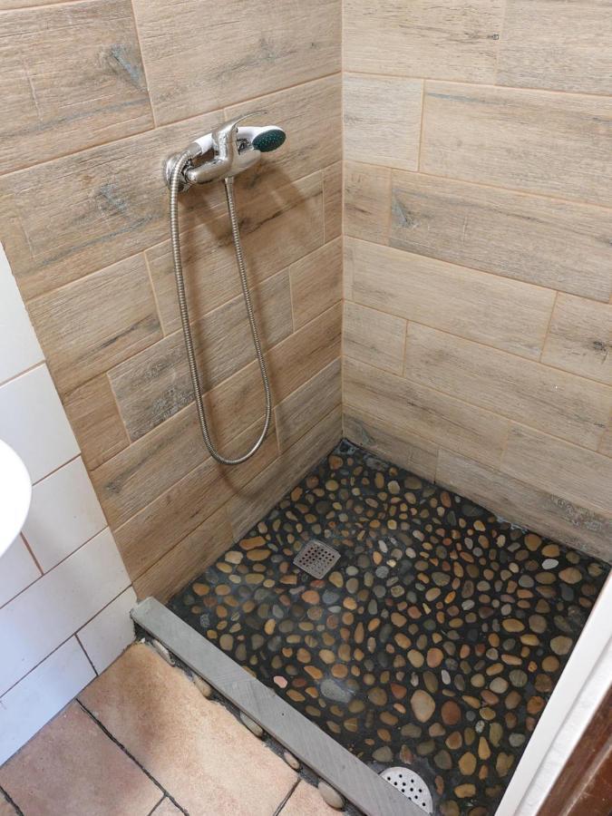 Casa 563 With Indoor Bathroom And Small Kitchen Вила-Нова-ди-Гая Экстерьер фото